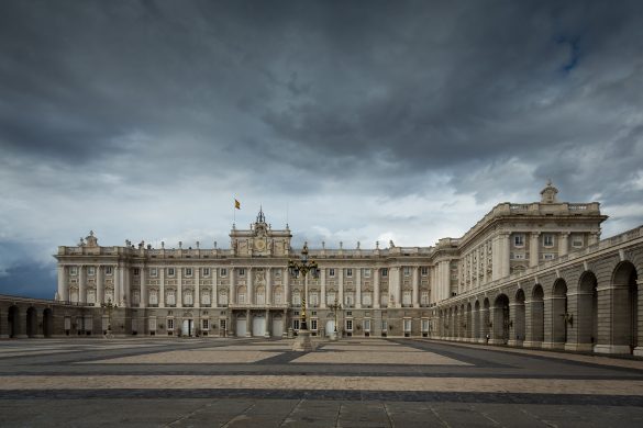 Reiseguide til storbyferie i Madrid, Palacio Real, det kongelige slott