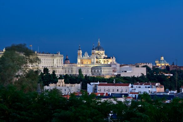 Reiseguide til storbyferie i Madrid, Palacio Real