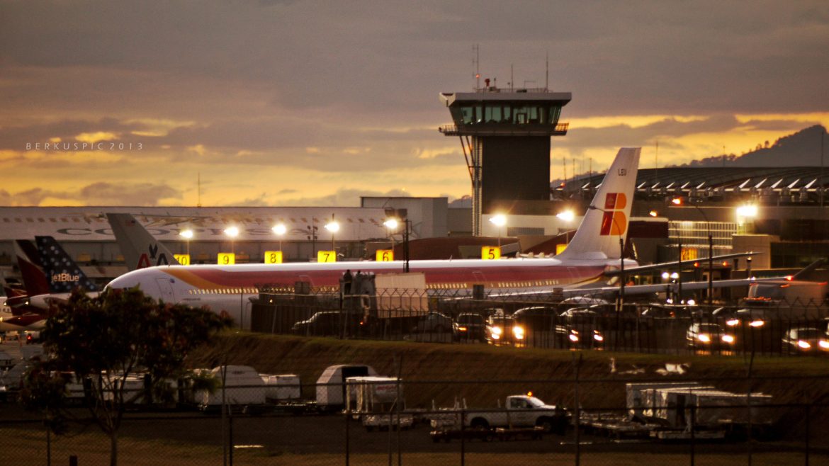 Billige reiser og billetter til Spania